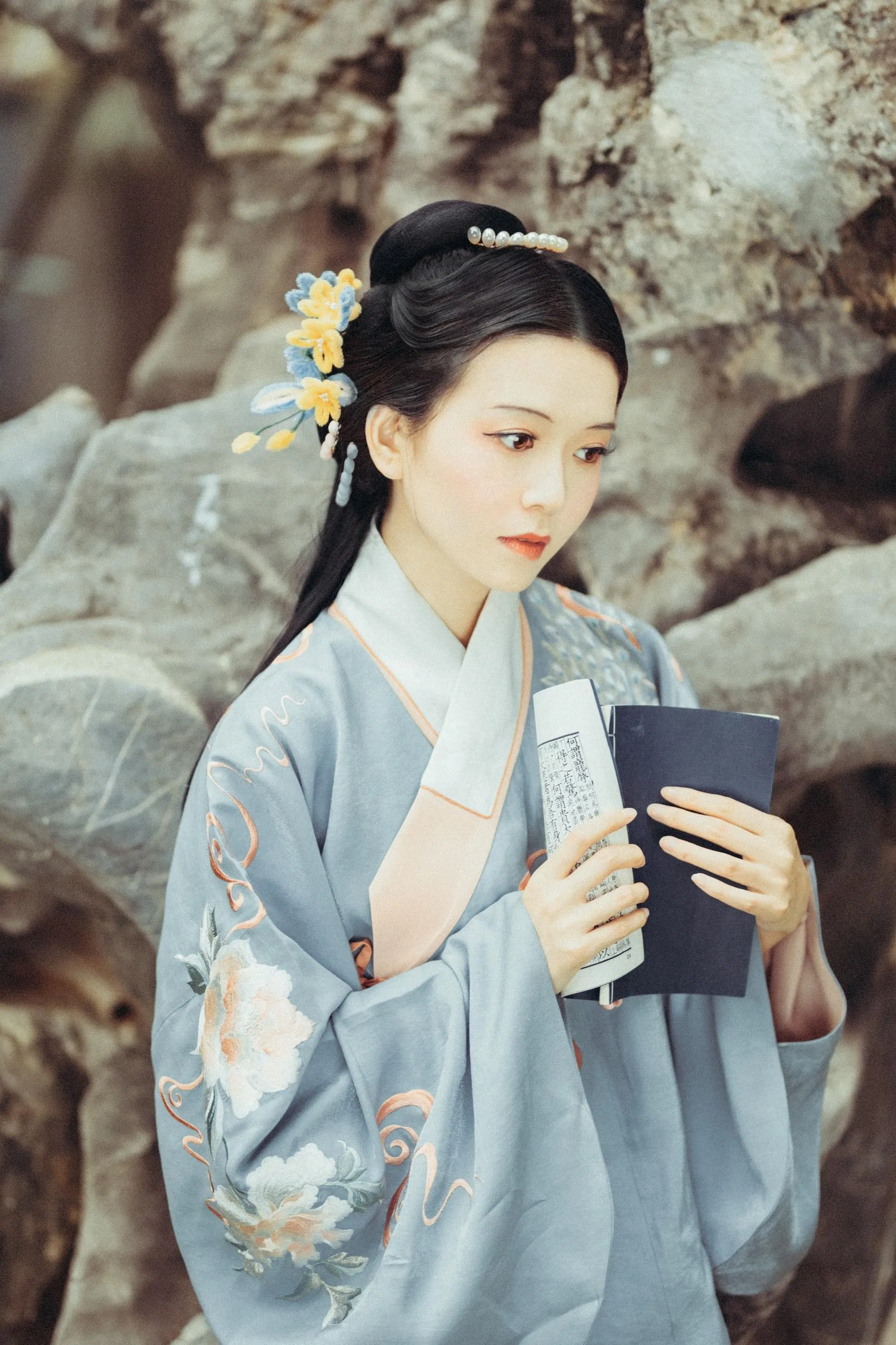 [YITUYU艺图语]2021.10.07 春思 航子 [24P]插图1